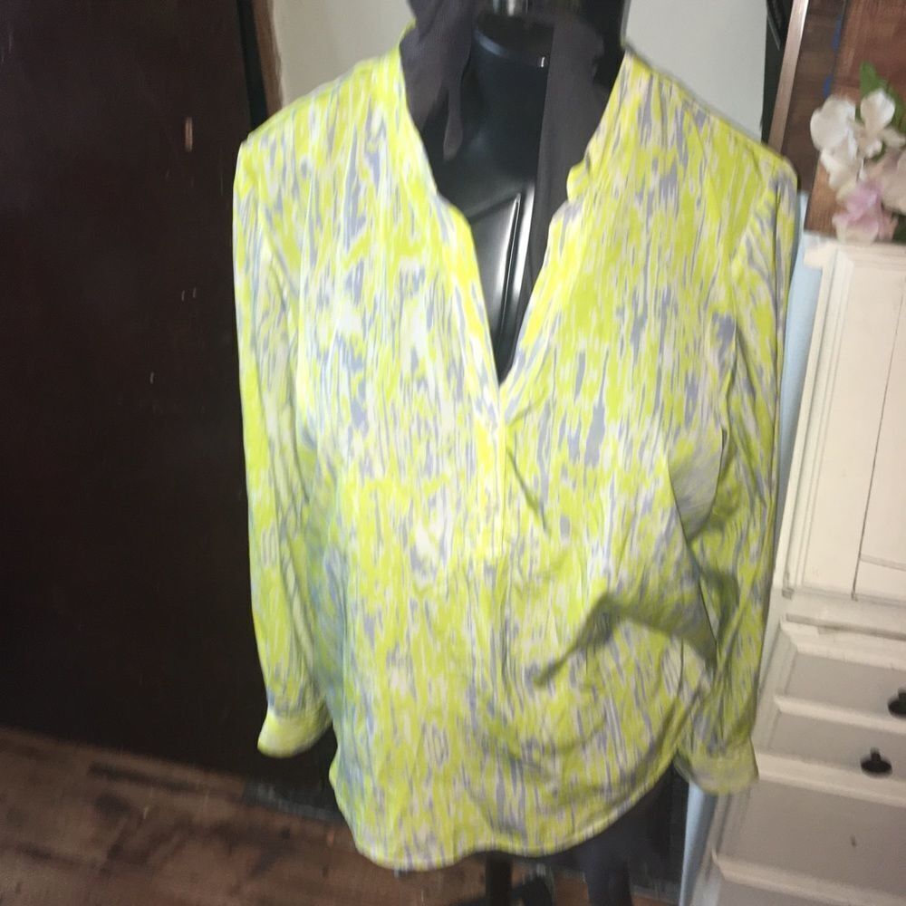 Lovers and Friends split neck long sleeve blouse